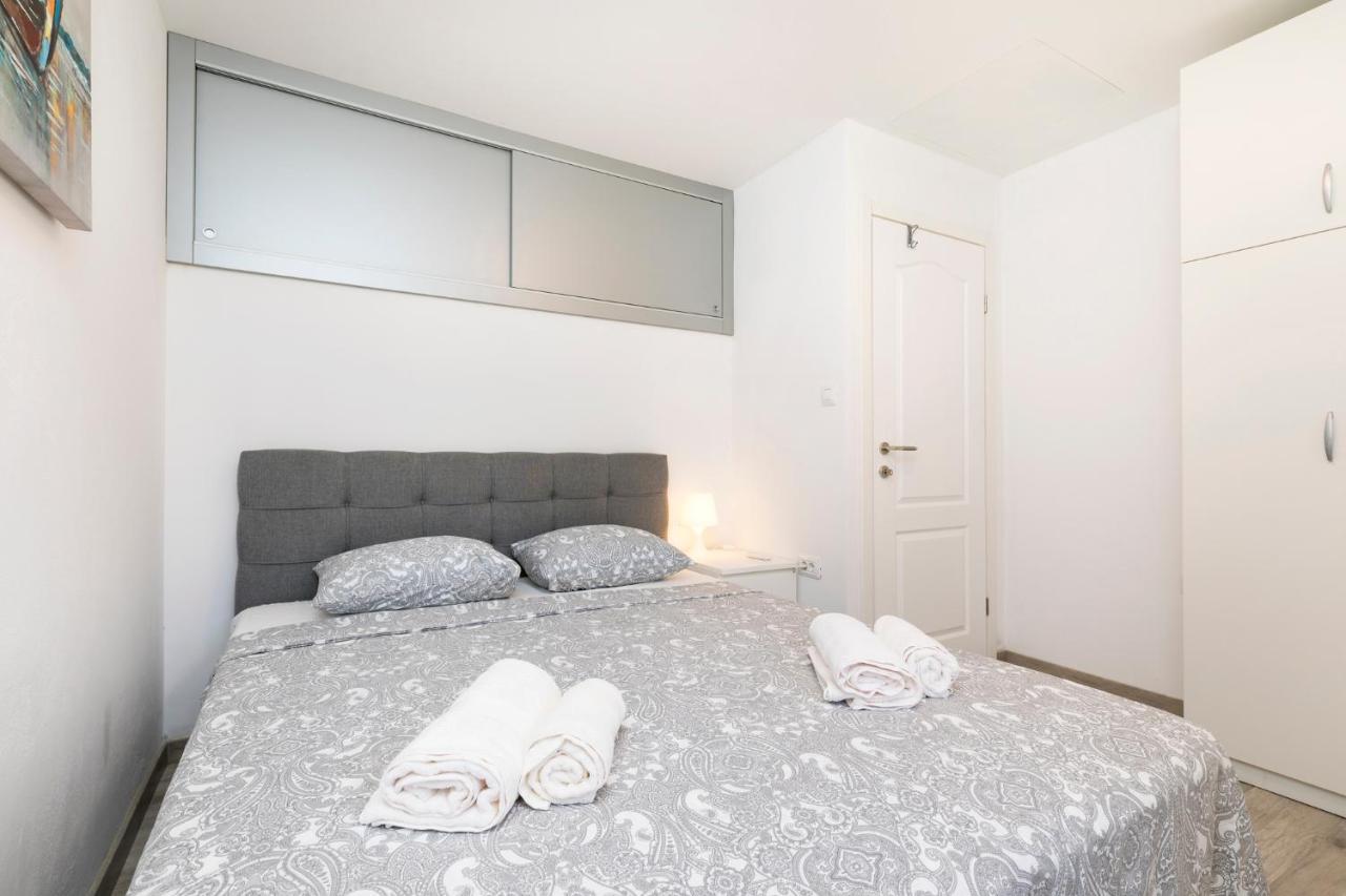 Vacation House Orange Veli Lošinj Dış mekan fotoğraf
