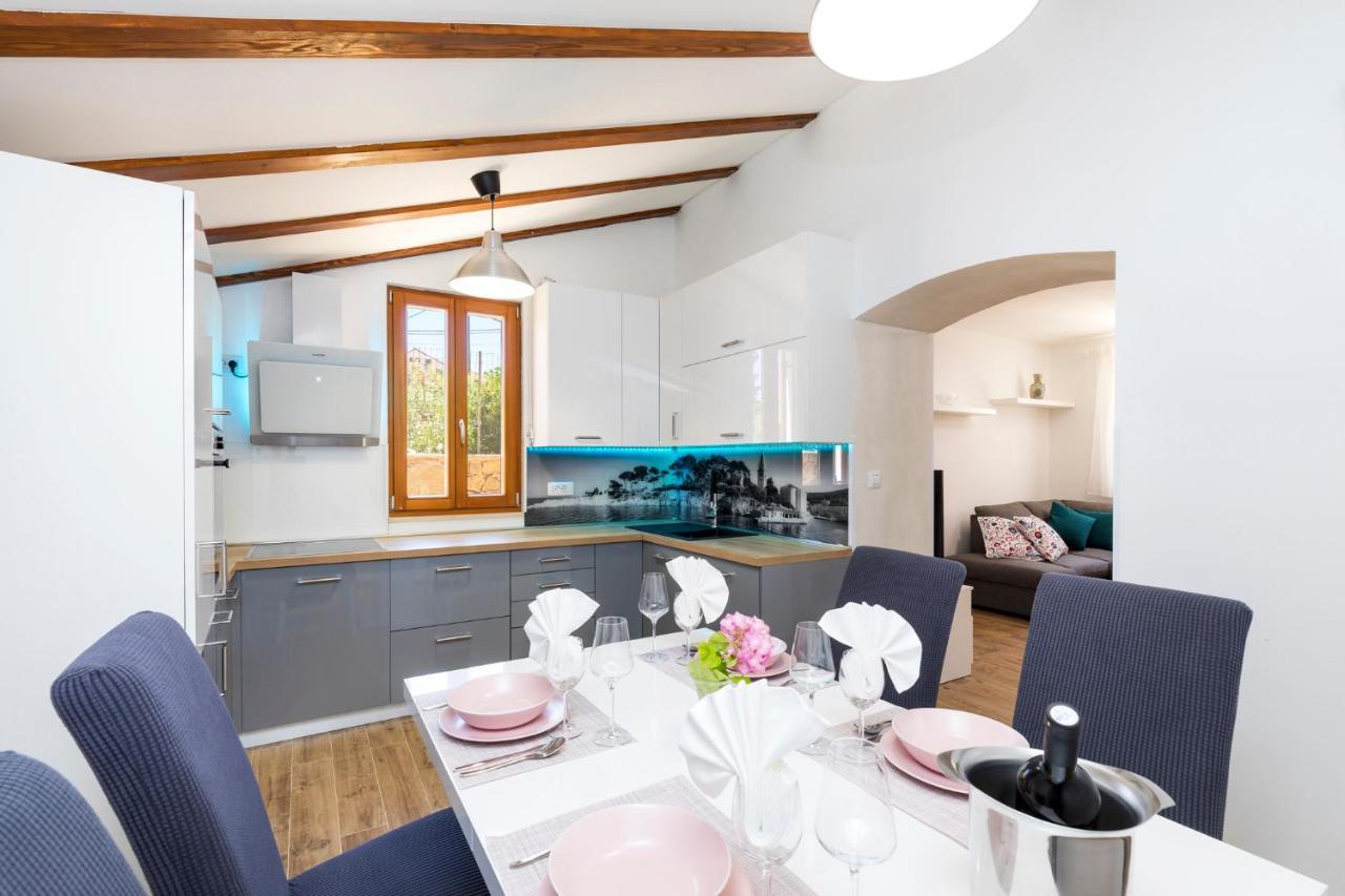 Vacation House Orange Veli Lošinj Dış mekan fotoğraf