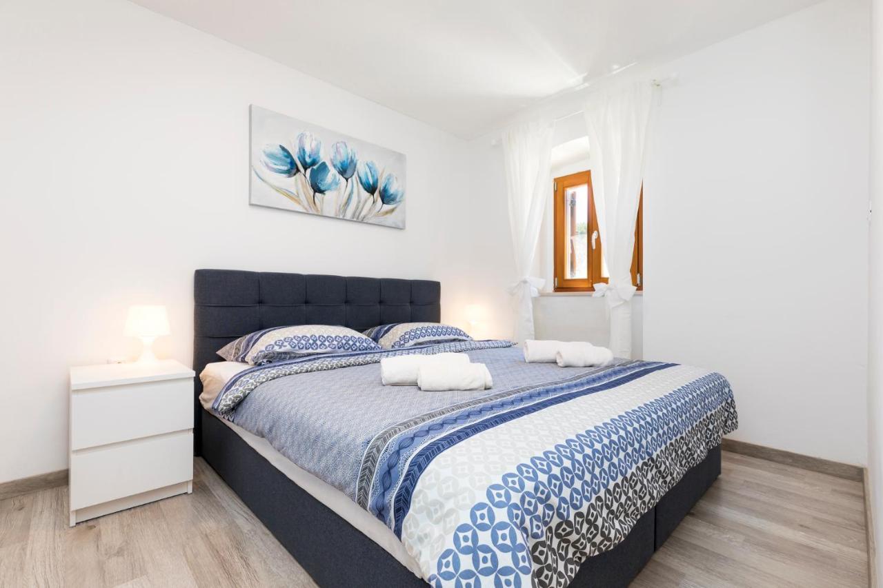 Vacation House Orange Veli Lošinj Dış mekan fotoğraf