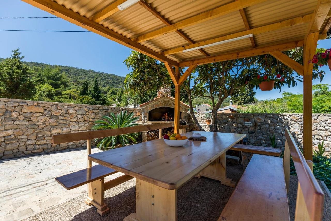 Vacation House Orange Veli Lošinj Dış mekan fotoğraf